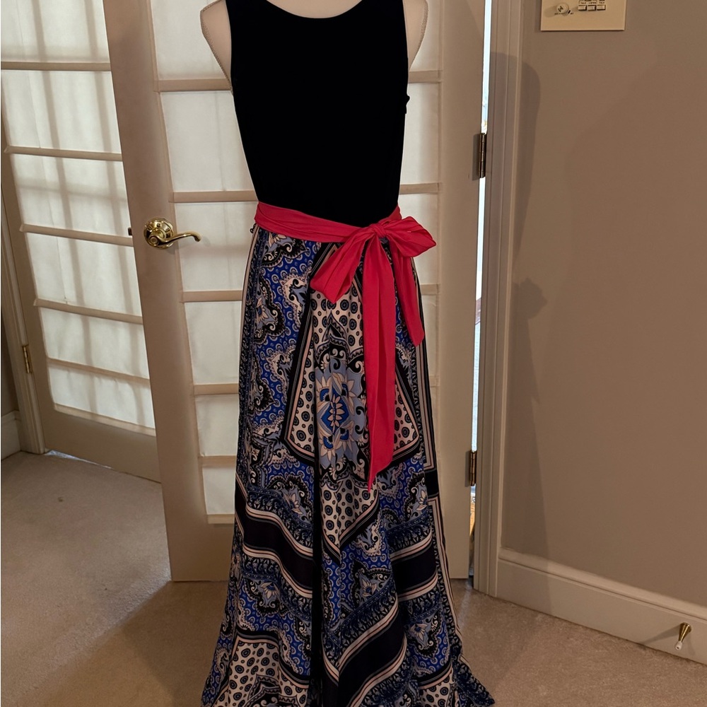 Elegant Black and Blue Paisley Maxi Skirt with Red Sash